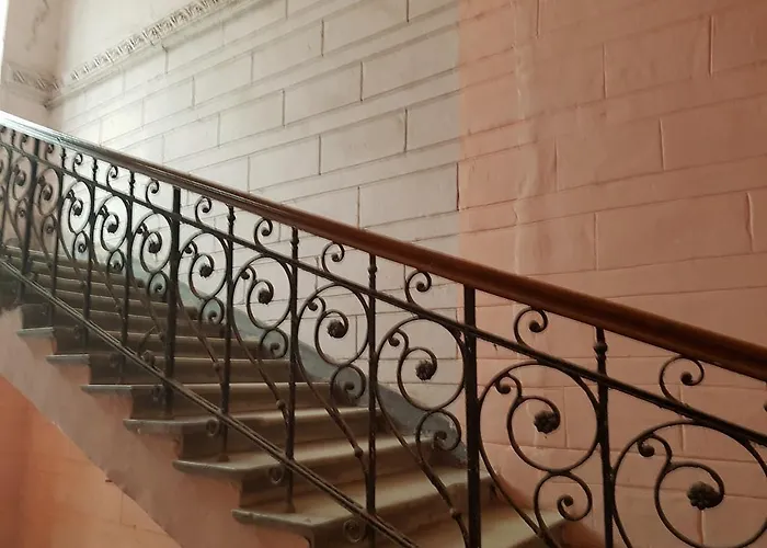 In Evropeiska Street, 25 *